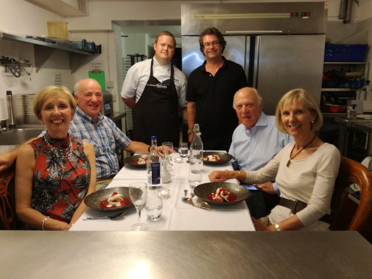 Our Chef's Table last night  bit.ly/2rJugSA  #lovestagnes  #chefstable <a href="/ForestProduce/">Forest Produce</a> <a href="/cornwallgoodsea/">CornwallGoodSeafood</a> @fruitsales <a href="/good_earth_grow/">Good Earth Growers</a>