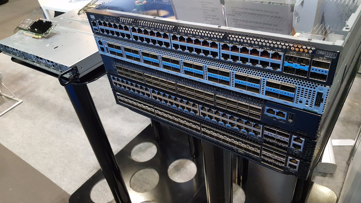 EdgecoreNetwork's tweet photo. #Edgecore shows #DataCenter & #serverswitch which is suitable for open software partners to provide different applications at #clouddevops https://t.co/St5jACb28M
