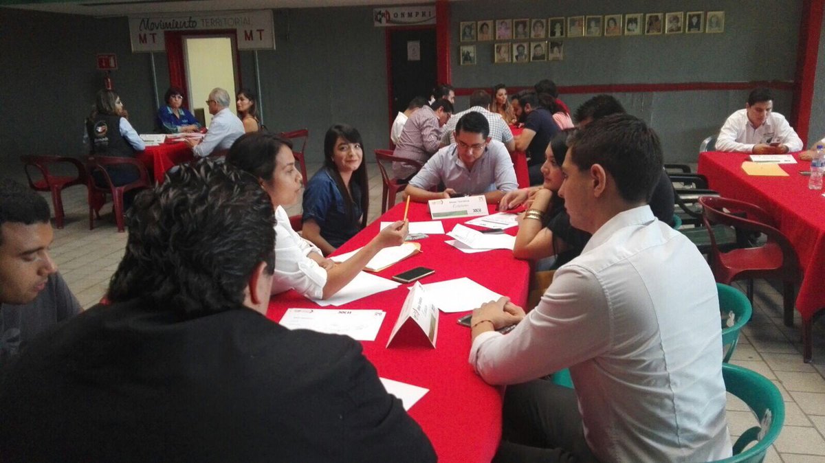 MT_BC_OFICIAL's tweet photo. Trabajando fuerte con las propuestas de nuestros emetistas en Baja California. Mesas de trabajo rumbo a la #XXIIAsambleaPRI #FamiliaMT https://t.co/1dOII3F4hM