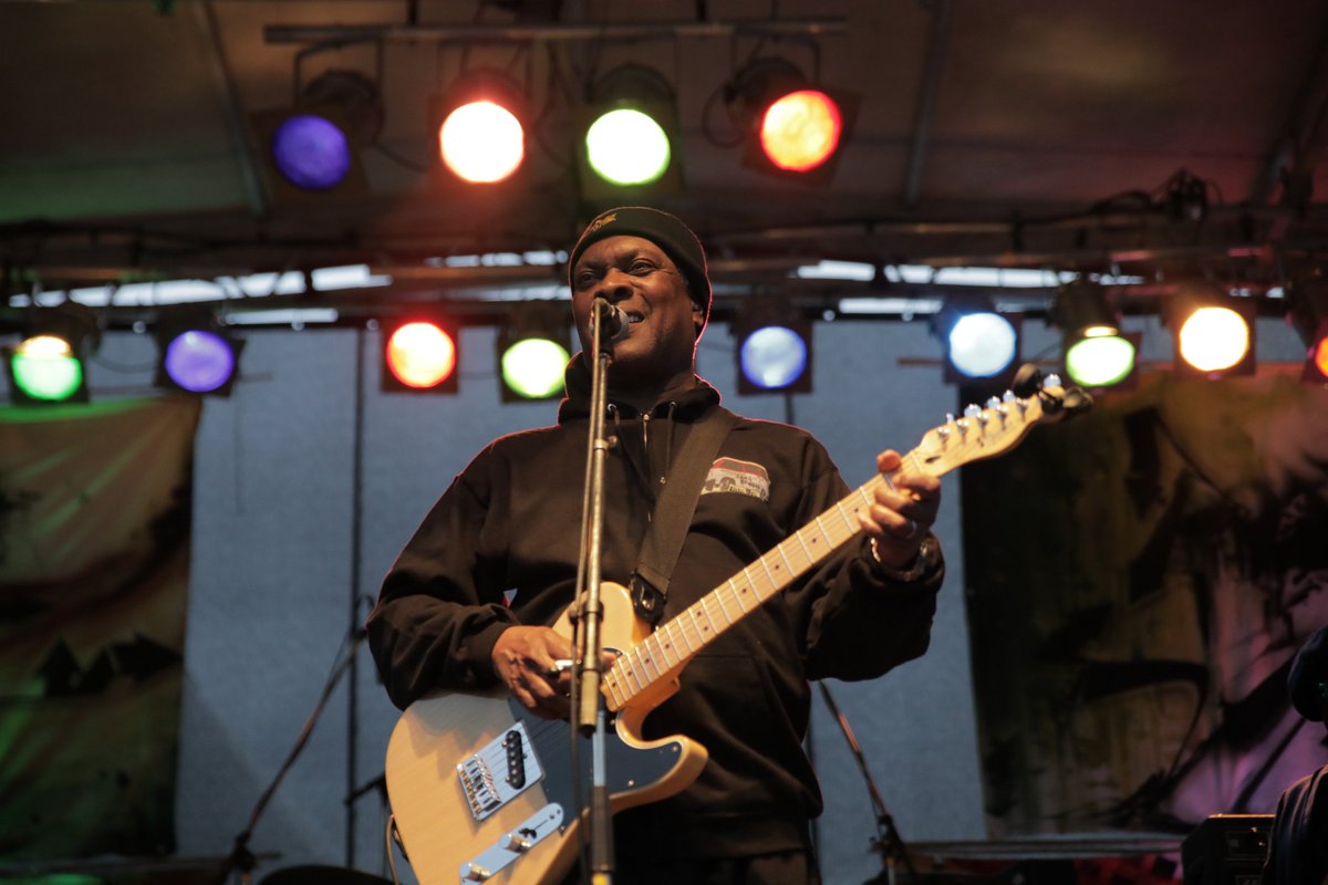 Photos: <a href="/BookerTJones/">Booker T. Jones</a> headlined day 2 of <a href="/Victoriaskafest/">Victoria Ska & Reggae Fest</a> 2017 at #ShipPoint in #yyj. #unedited #VictoriaSkaandReggaeFest