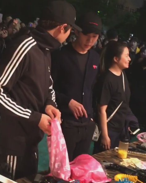 chansebot's tweet photo. #찬세 #Chanhun  Cr: 7bambi_94
https://t.co/C5nimIIdeb
https://t.co/h8rhoXT77E
https://t.co/RNHSG2O1qe
https://t.co/swbOEoSRad https://t.co/TE31tkQYEK