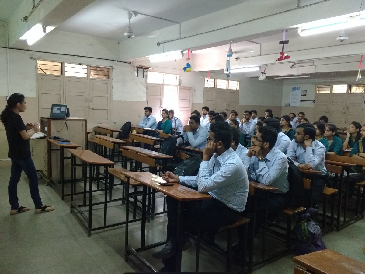 lokeshwar23590's tweet photo. Campus drive at PVG Pune, @inteliment #campusfever #pvgcos https://t.co/5wAPZ4JcPJ