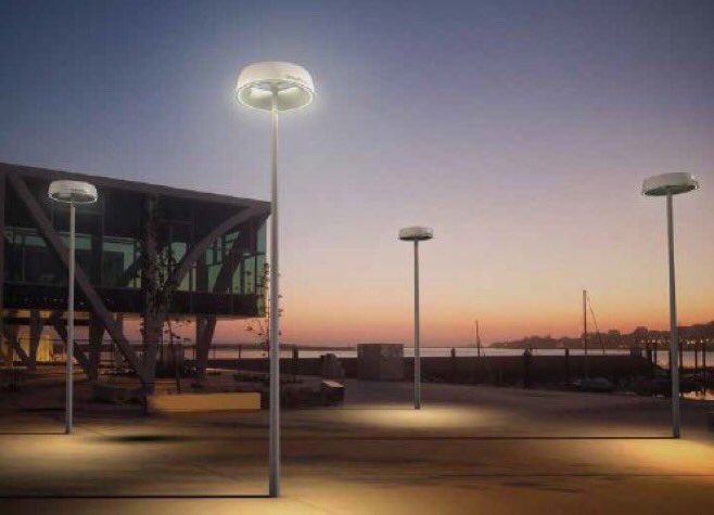 aTTc_Green_Soln's tweet photo. One of the great things about our wind and solar powered lights is they store 1kWh of power which can be accessed if 'grid tied.' https://t.co/2u2Ob0Eiea