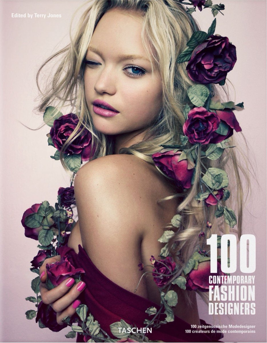 StallettoMag's tweet photo. Table Books We Recommend
Taschen-100 Contemporary Fashion Designs
Find out more at https://t.co/Bcd4eCtGAo
#stalletto #taschen #tbooks https://t.co/t77M4odUGm
