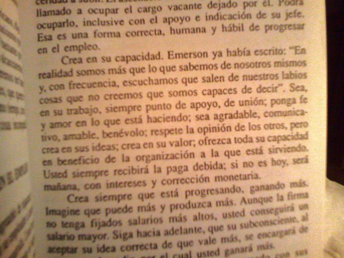 mar_fiorotto's tweet photo. #DIaDelLibro#Libro17#sedesteach https://t.co/LYrBOMMw6l