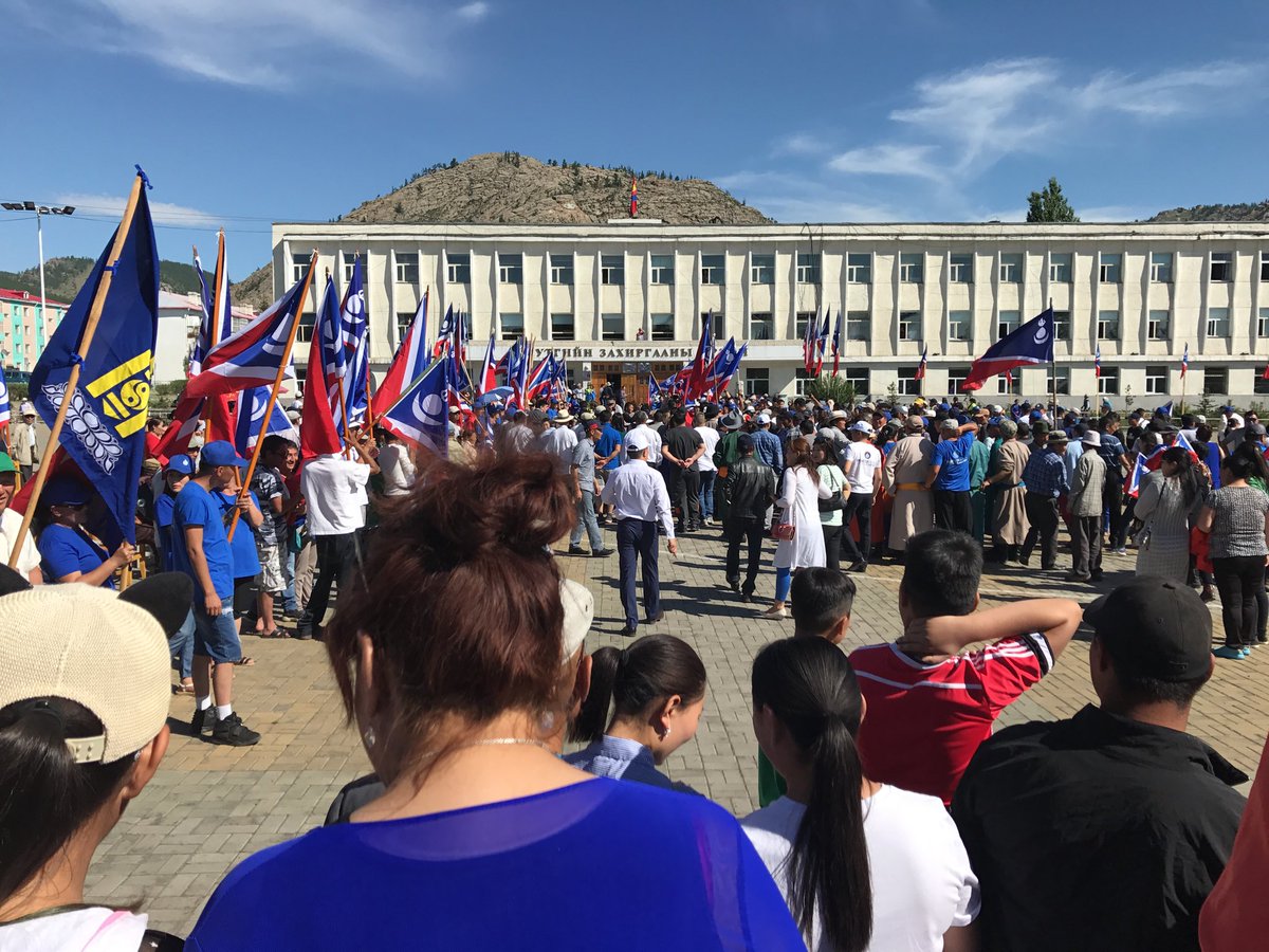Хөхөө донгодсон сайхан өглөө. Архангай.