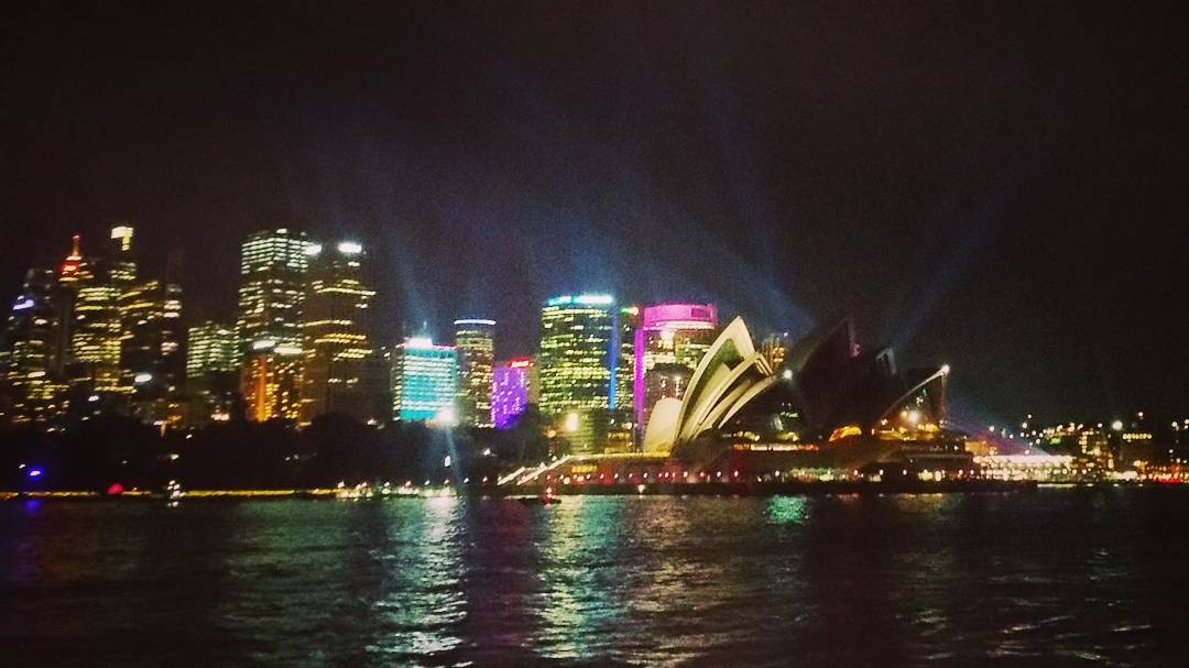 stevedeh's tweet photo. Circular Quay 
#nofilter
#seesydney
#vivid2017
#reflection
#cityofblindinglights
#harbour 
#nighttime
#prettylights
#photography 
#camera https://t.co/3YfsTwwryl