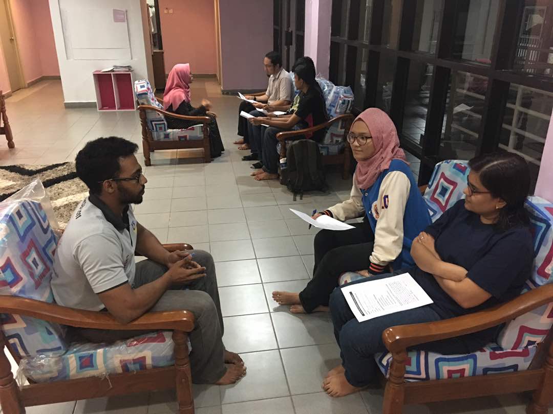 kelompokilmu's tweet photo. Awesome last day interview session for new committee candidates #kelompokilmu https://t.co/ep3jGOasHC