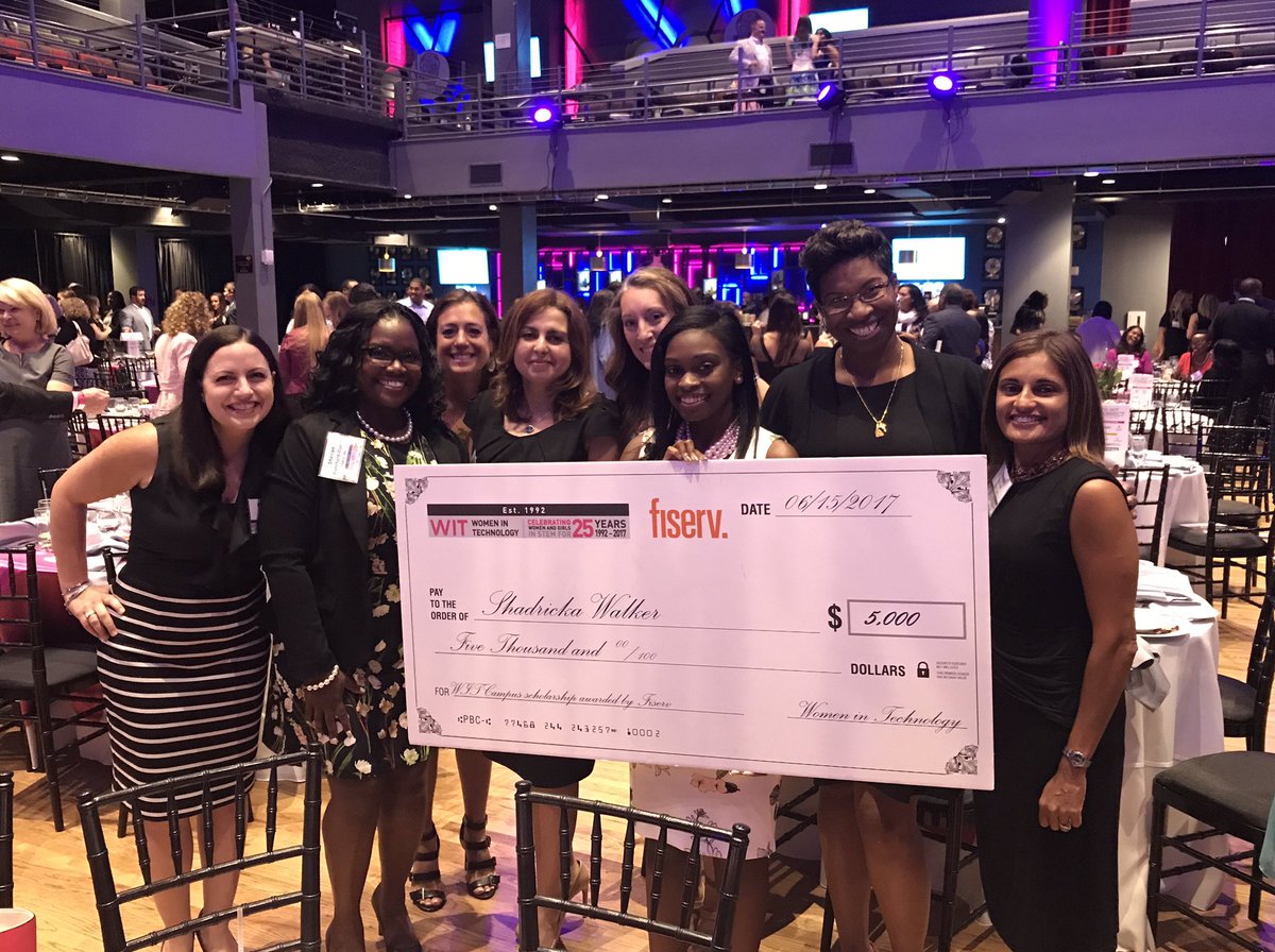 shellonbclarke's tweet photo. #FISVProud to provide a scholarship to Shadricka Wilson, a rising star in #STEM at #WITConnect2017 ! @FiservCareers @Fiserv https://t.co/YoDDO9LQNx