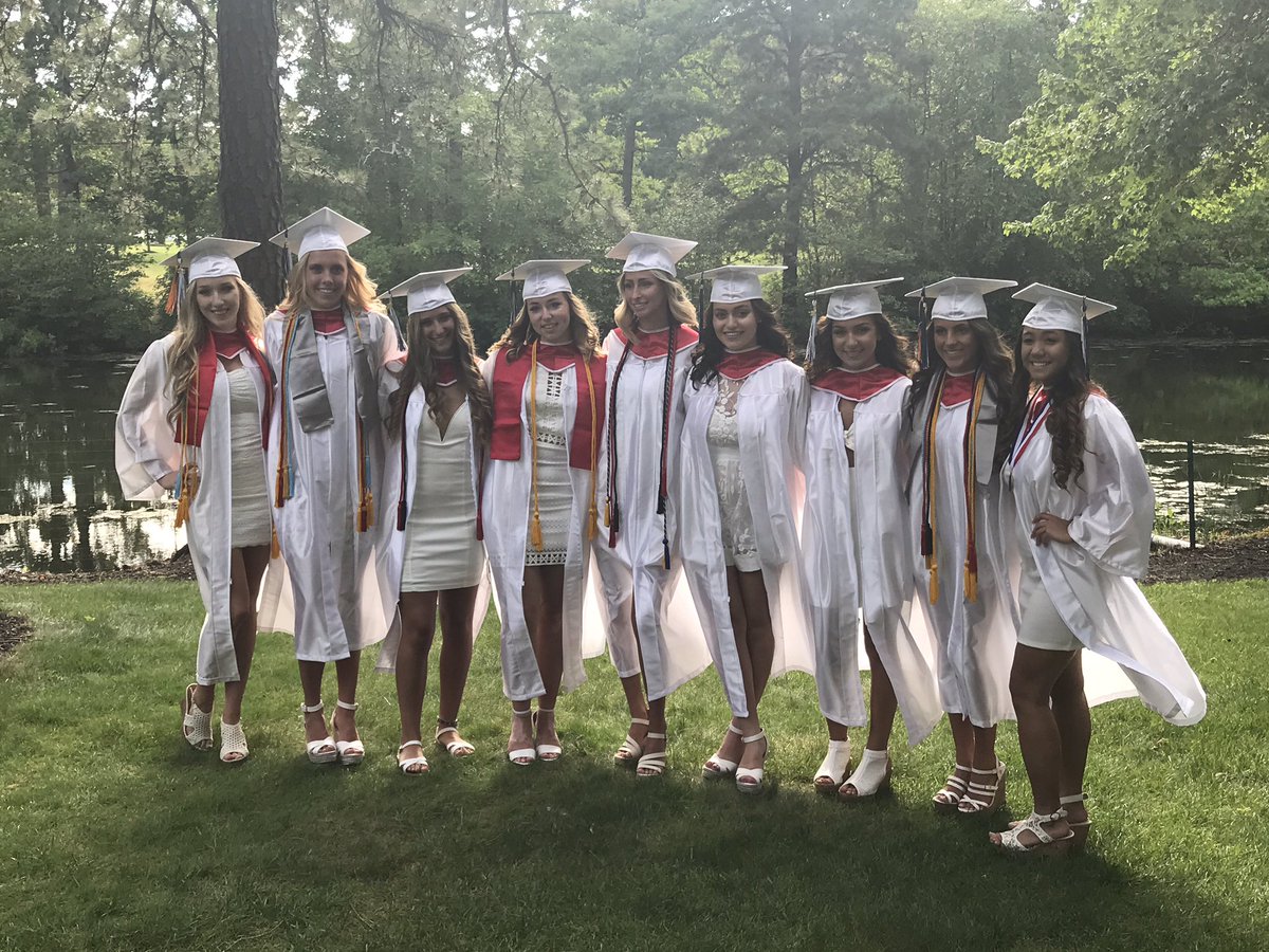 JaniceHaggerty's tweet photo. Congrats TWP! @PrincipalWTHS thank you for a great 4 years and wonderful week celebrating these awesome kids! #twp2017 https://t.co/F6huHwkjFU