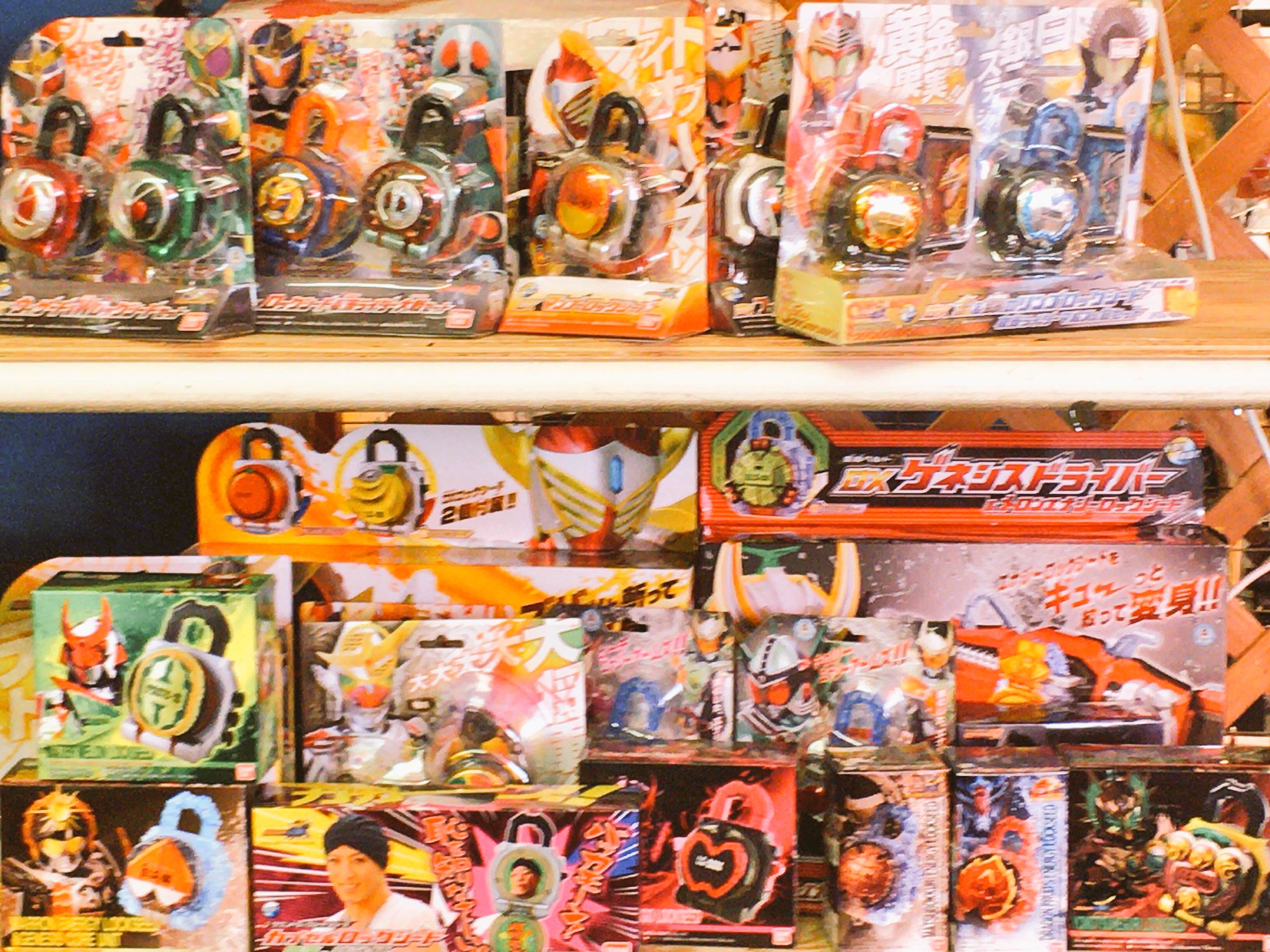 公式マンガ倉庫久留米店 仮面ライダーガイム ロックシードなど 買取させていただきました かっこいいです 福岡 久留米 フィギュア 仮面ライダー ロックシード