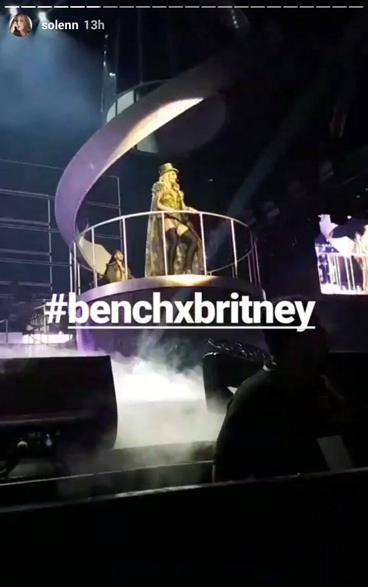 solennxmariz's tweet photo. Go Britney!!!!! #BenchxBritney 👏 https://t.co/IjB8b7fkPa