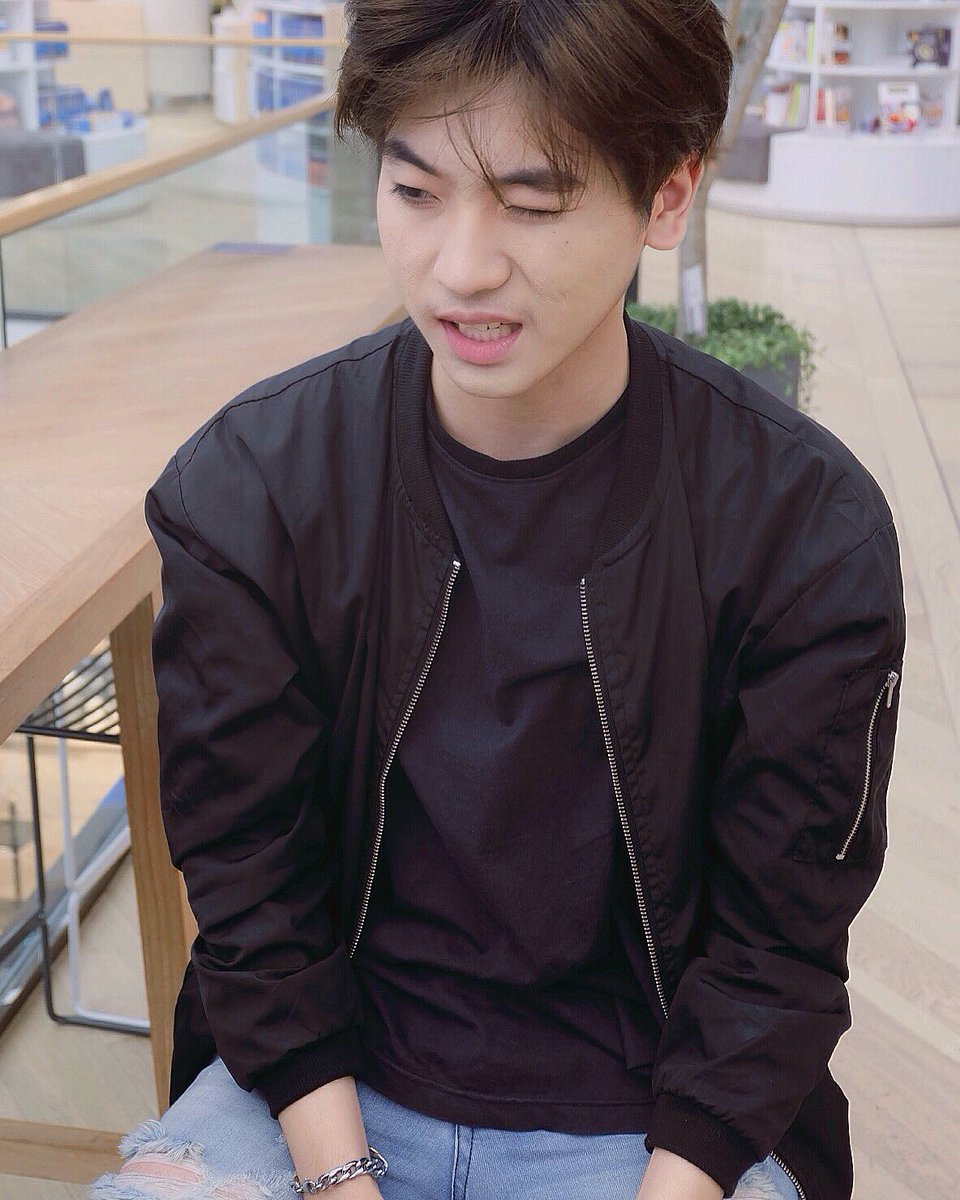 Mrsadmoon's tweet photo. Morning babe🍑❤️ #ดูหน้าสิง่วงขนาดไหนน https://t.co/q5SaTOw2dR