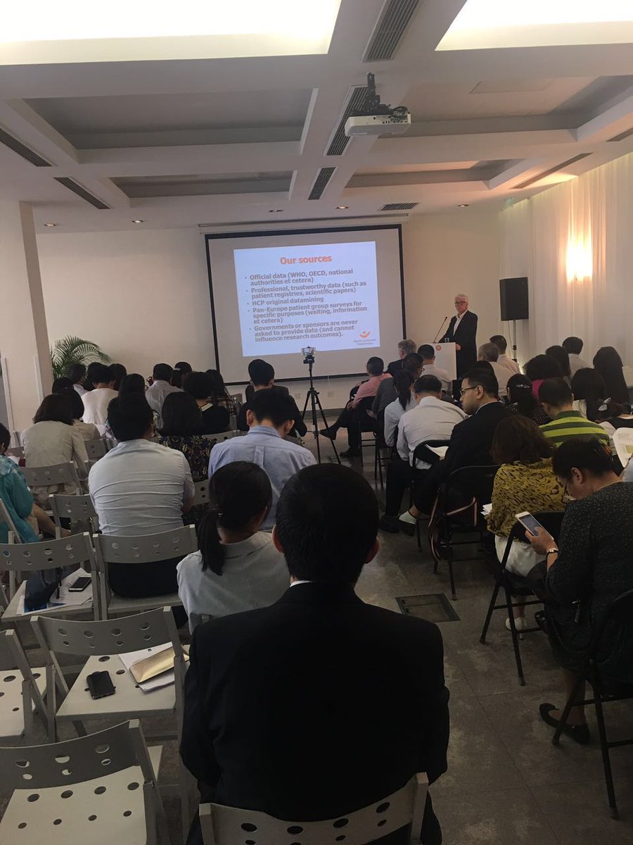 NLinChina's tweet photo. #DutchDays2017 present: #HealthcareReform & Performance Seminar. How do #KingdomNL, #China compare & how to improve #healthcareperformance? https://t.co/rjak68diDk