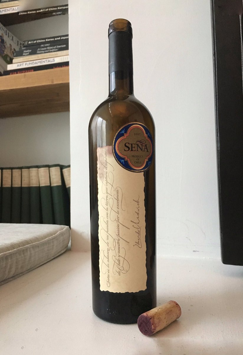 AlwaysLoveWine's tweet image. I had a treat tonight #tasting @sena_wine #vintage selection.. #holycrap they are wicked! incredible! #chile #biodynamicwine