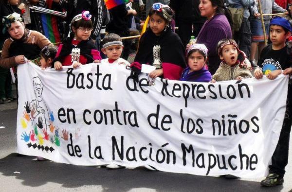 VenceremosDV's tweet photo. Declaración Pública de organizaciones y Movimientos Sociales sobre la violencia y represión… https://t.co/zhmNoSxM2t https://t.co/6ry1gtyl5v