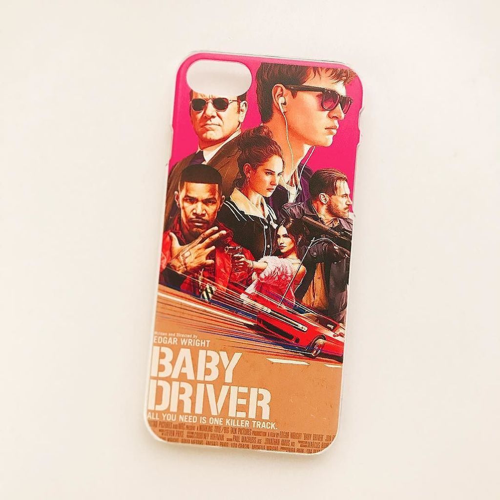 Diz 𖠚ᐝ No Twitter ベイビードライバーのiphoneケース作った 観る前から楽しみすぎて Babydriver ベイビードライバー エドガーライト 映画 Iphoneケース 映画好きな人と繋がりたい T Co Swlbftt23d T Co Tcrapfxx06