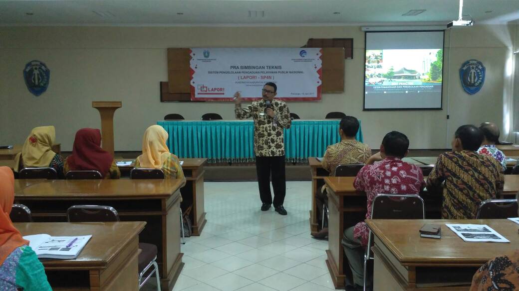 KUSNANDAKA's tweet photo. Sampaikan Best Practise, OGP, Pemantauan Kinerja dan Pengaduan Masy1708 Bojonegoro terkait SP4N pd sluruh OPD di Kab. Ponorogo, 15 Juni 2017 https://t.co/TrWz0Rwsaj