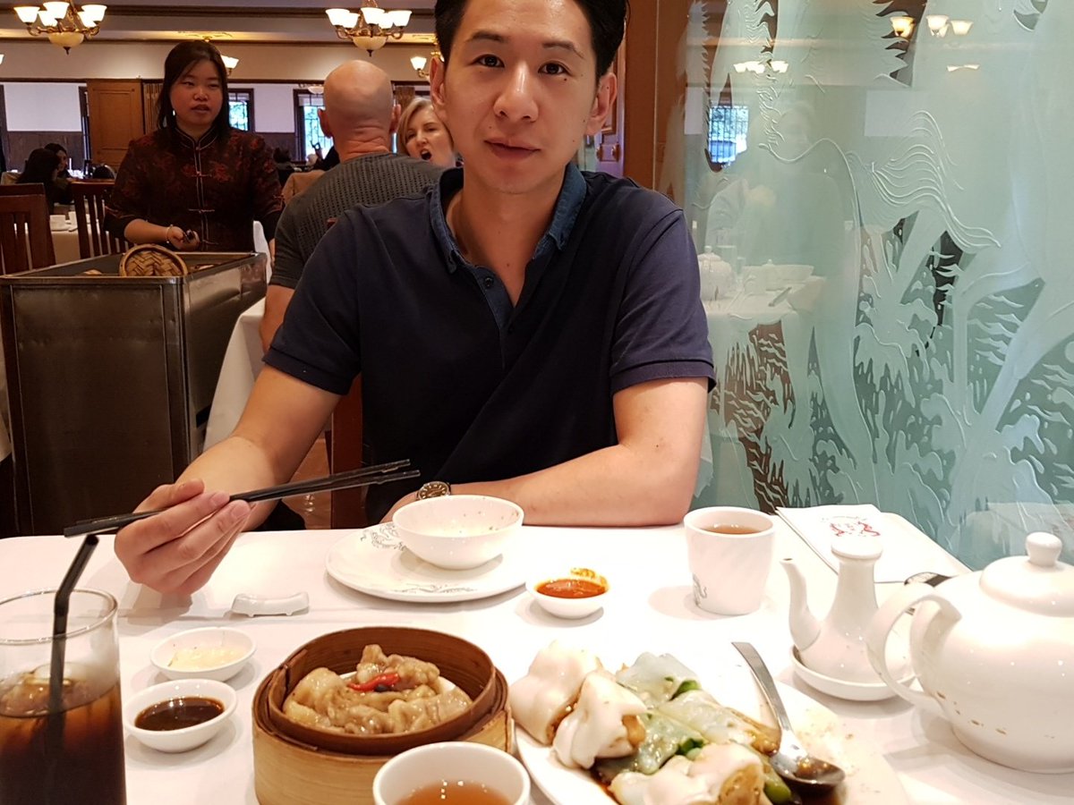 dreadtech's tweet photo. Friday afternoon end of work week yumcha! #coffeelovers #tomthumb #cottagecafe https://t.co/QR6dYkvIjD