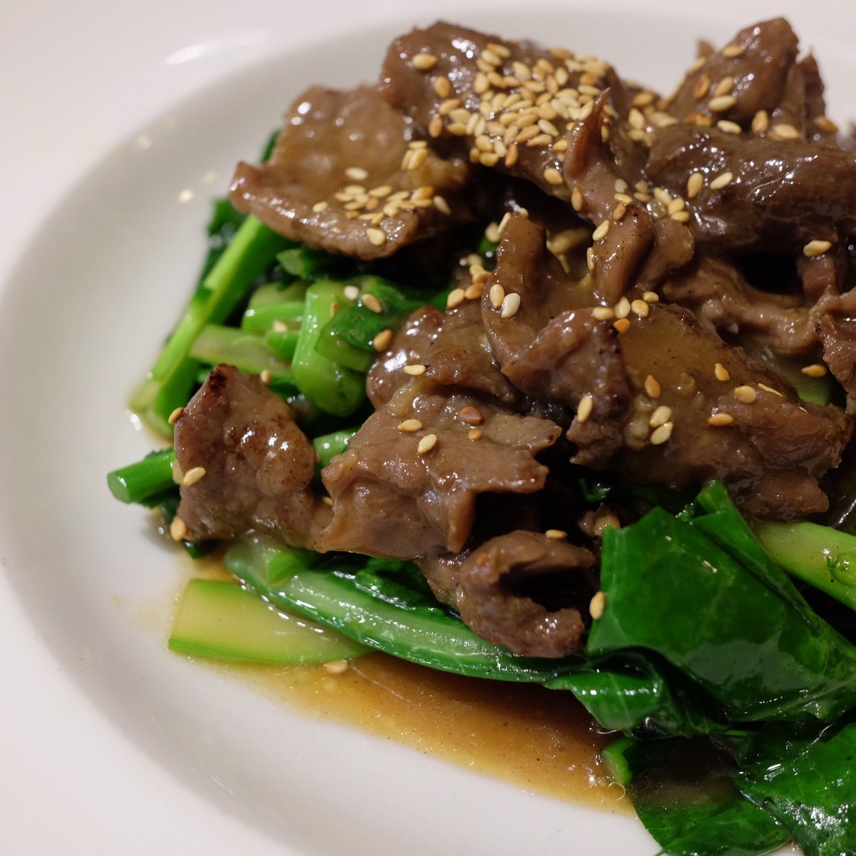 Jinda Thai tweet media