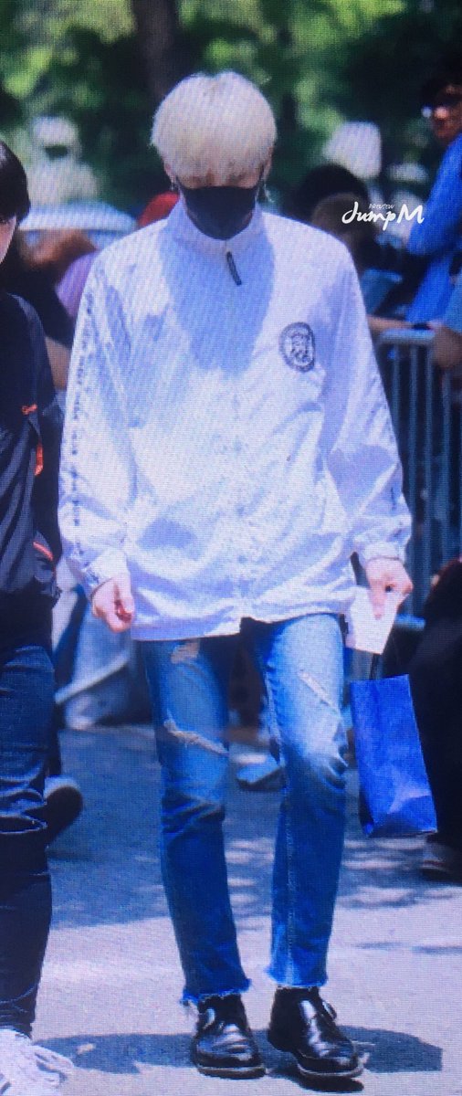 170616 뮤뱅재출근 ##BAP #종업  <a href="/BAP_Jongup/">stan jongup</a> 프리뷰-손가락 이뻐라!!!^3^