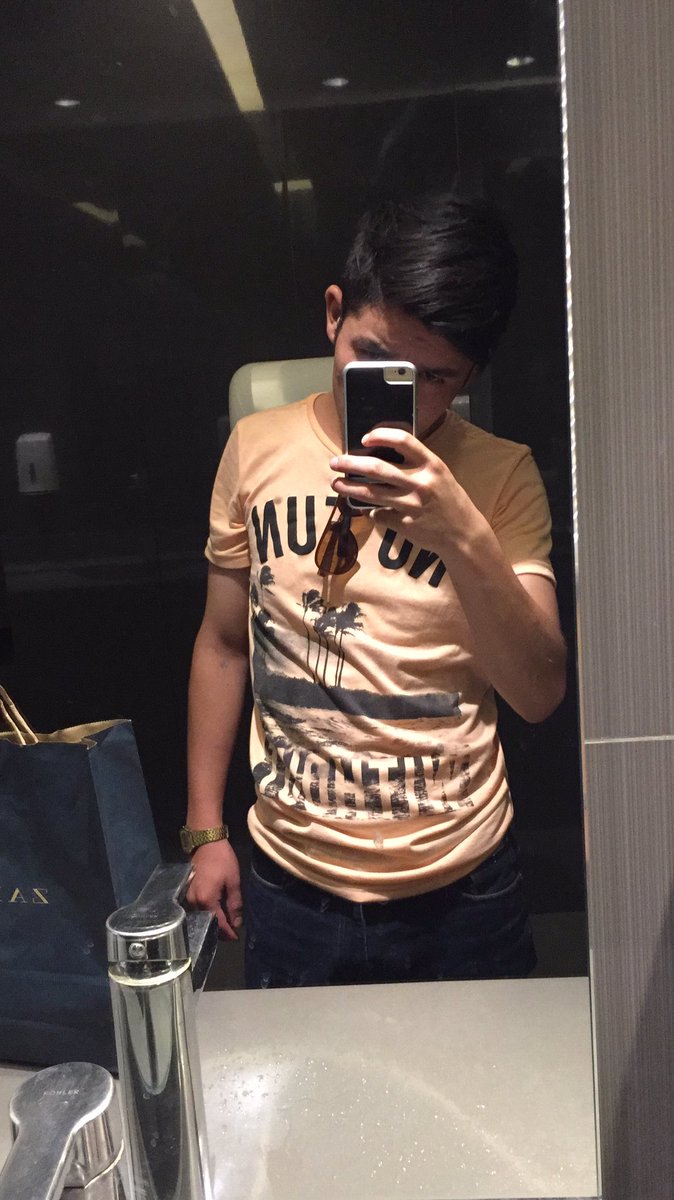 michael1994pp's tweet photo. Paps... https://t.co/8tEDZhgpON