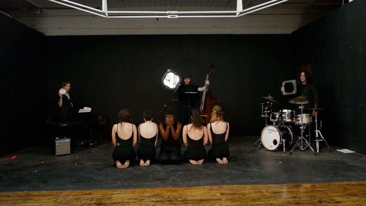 syntheater's tweet photo. Dance theater production by @syntheater presented at @SprinklerFactry last week 6/10/17 "A Hunger Artist" directed by @simonaminns https://t.co/iNV2x1zCkd