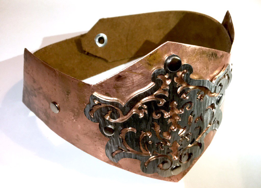 IronMaidenForge's tweet photo. Reversible , stainless and copper back with leather and it adjustable #WonderWoman #inspired #blacksmith https://t.co/iEzXPbVdmf