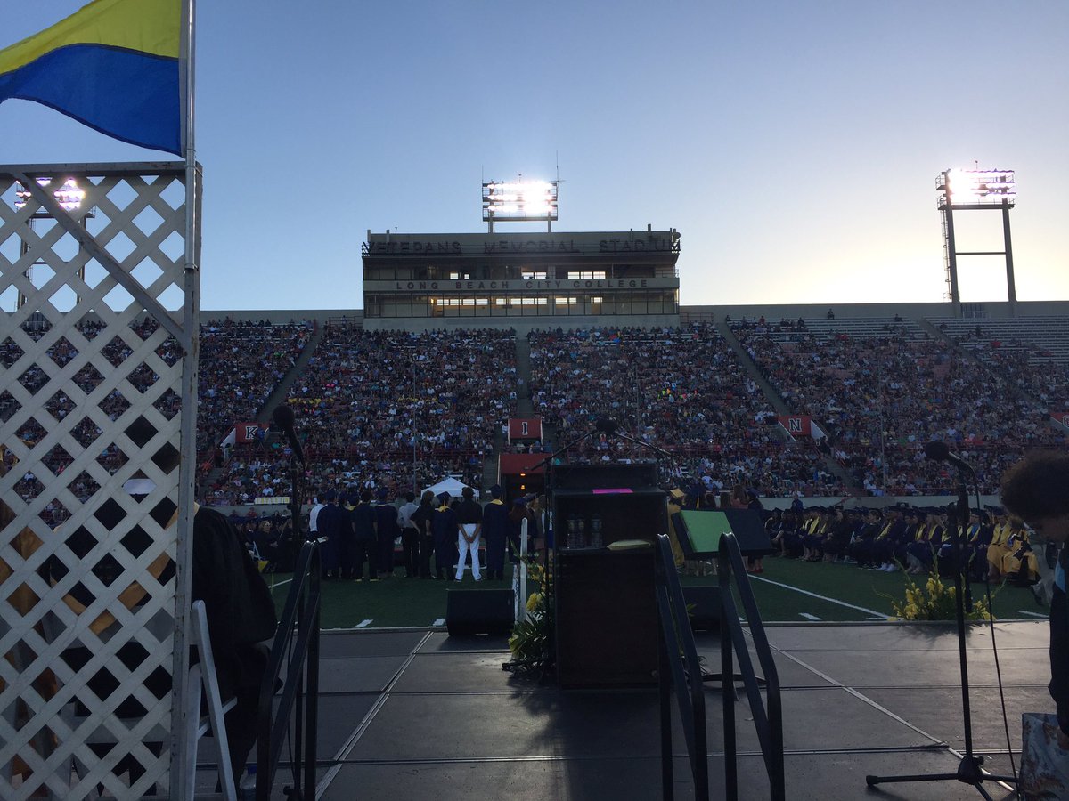 RamHiASB's tweet photo. It happened. #MHS2017 #60years #classof2017 #OnceARam 💙💛💙💛 https://t.co/y1SlVjUY86