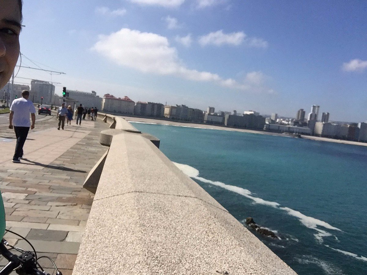 LaAleja_'s tweet photo. Buenos días Coruña! https://t.co/Bl45RD3YHV