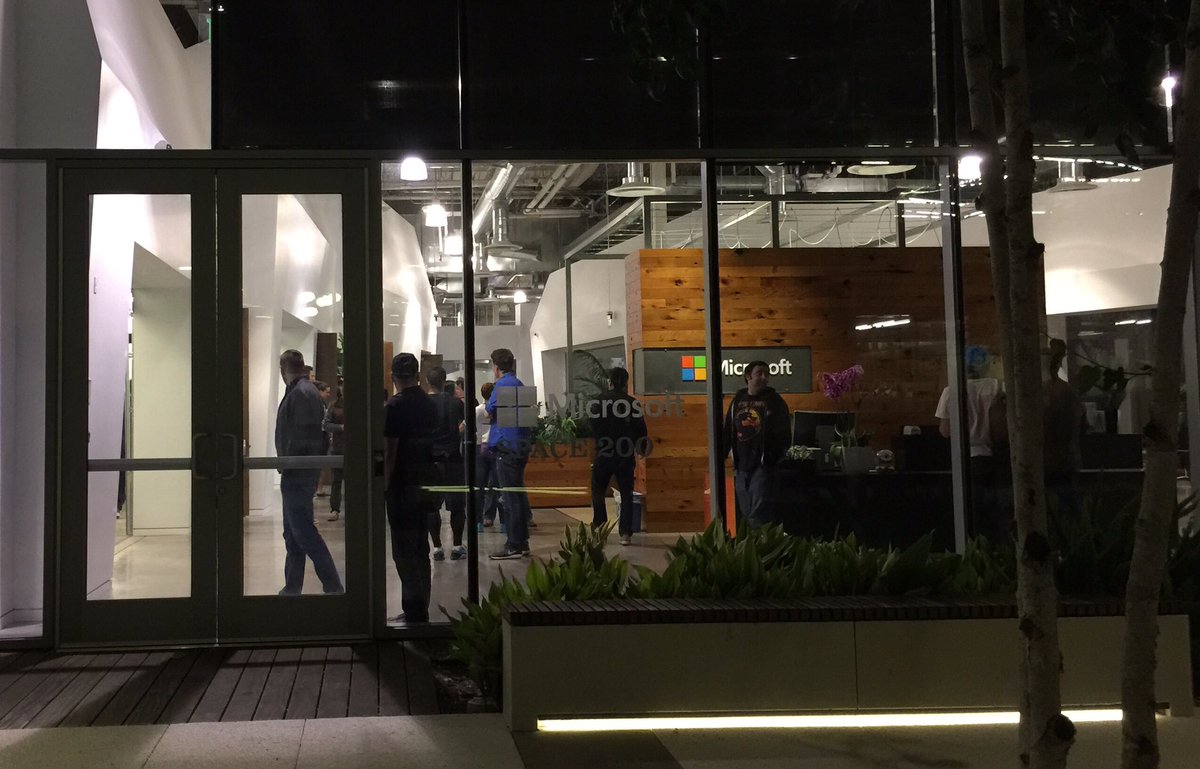 KikimoInc's tweet photo. Saw some amazing new features tonight at LA @unity3d LA meetup. Thanks @CarlUnity @gekido @Adamjcmyhill https://t.co/7Qb0rIObgi