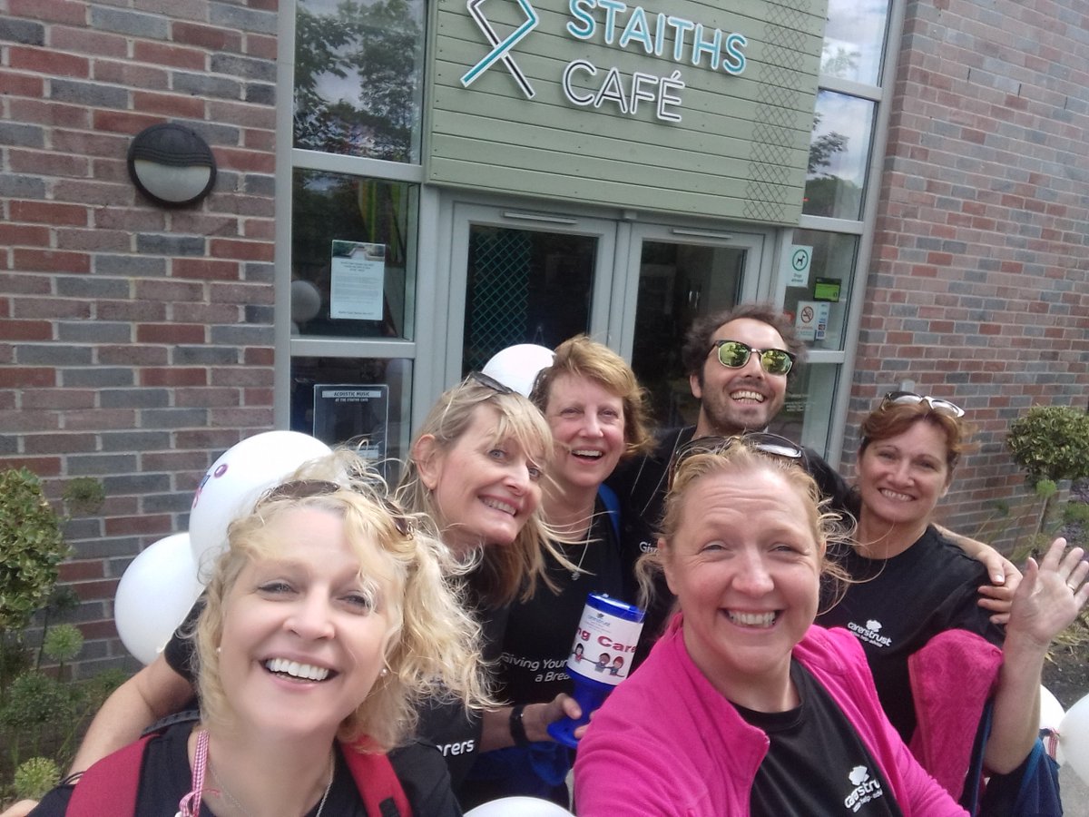 Walking to walk this Carers Week. Young Carers Team Gateshead.Brunch is waiting for you guys ! #carersweek2017 #youngcarers <a href="/IAmChrisRamsey/">Chris Ramsey</a>