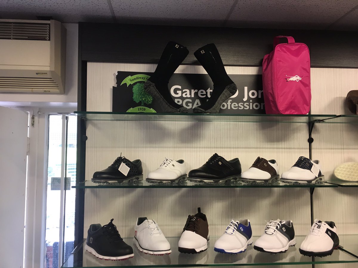 LewisgMackle's tweet photo. @SandiwayProShop hosting @FootJoyEurope Shoe Fitting 11-3 today. No appointment needed. Great selection of FJ shoes, gloves &amp; apparel! https://t.co/zlpD5rSnAo