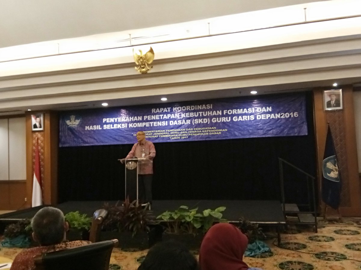 BKNgoid's tweet photo. Kepala BKN Bima Haria Wibisana sampaikan penetapan GGD ini wujud hadirnya Nawacita membangun Indonesia mulai dr pinggiran 💪 https://t.co/z1ybLp3k72
