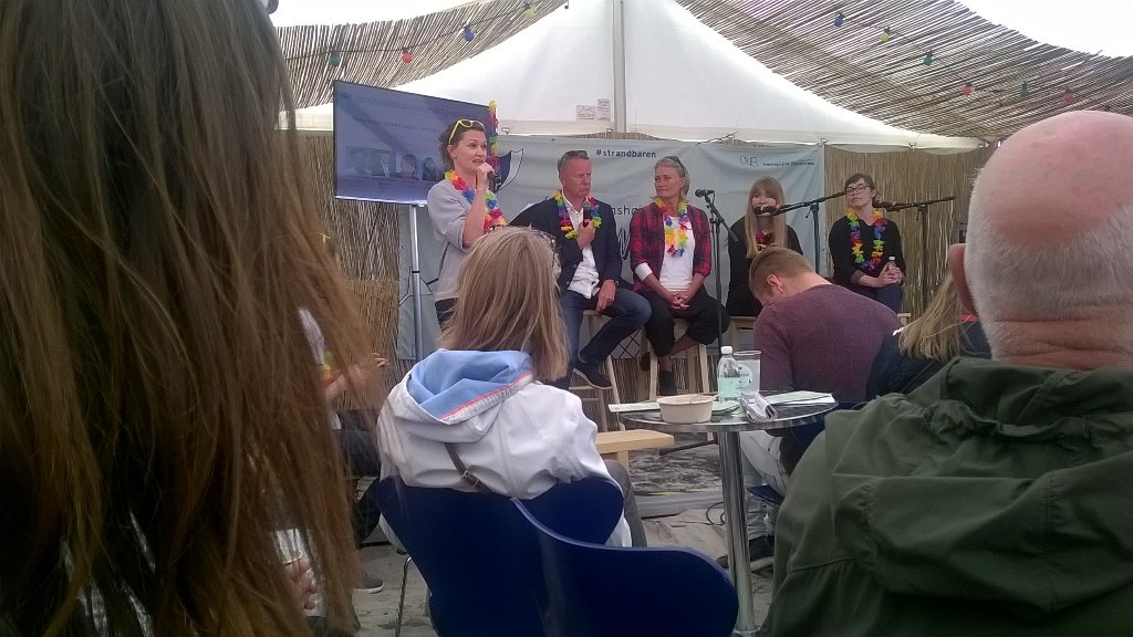 bloch_paul's tweet photo. Bjarne Bruun Jensen taler om børns deltagelse som middel til at mindske stress og fremme sundhed @Stenodiabetes FM17 https://t.co/eIEFI91W3n