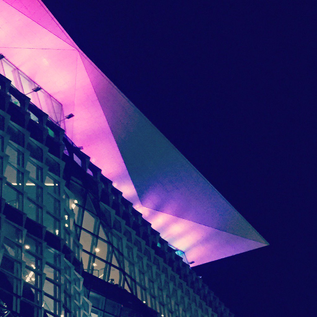athomewithali's tweet photo. Fun at vivid #huaweivivid https://t.co/2AGwSxqJbN