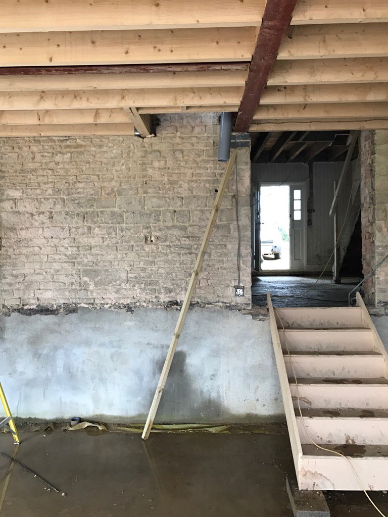 We have recently installed a dumbwaiter lift into this beautiful property in Peterborough #3floor #dumbwaiter