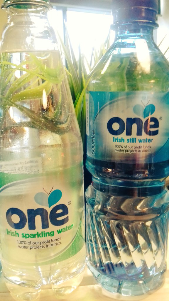 ISS_CHEF_IRL's tweet photo. Come and join us today @EY_Ireland with @issworld to find out the amazing work @OneDifferenceIE are doing to change #ourworld ! #BETTERFOOD https://t.co/IASoohde8v