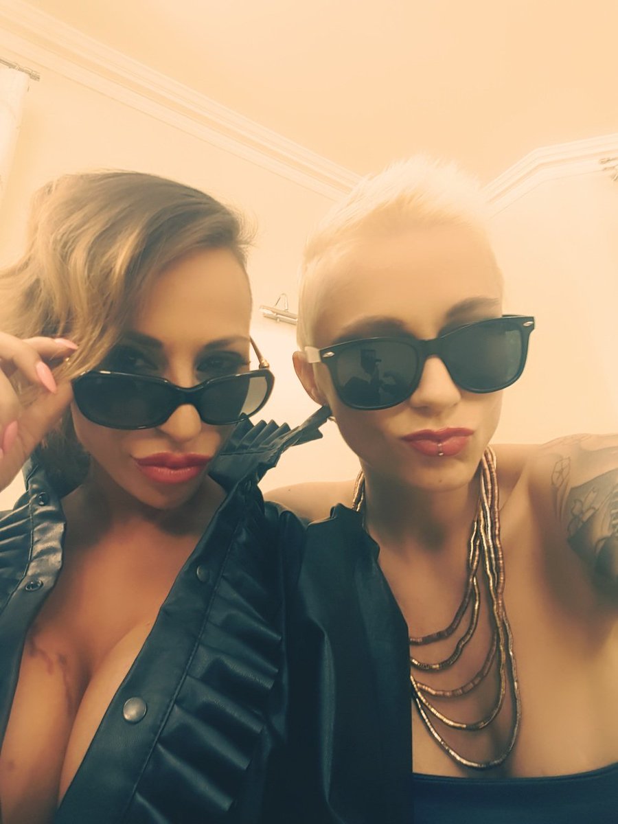 GinaSnakex's tweet photo. Pics from this 2 crazy days shooting in Prage for @SindriveXXX with this beautiful people @nad8348 @MilaMilanxxx @venusafroditahd 😉😚 https://t.co/wvmhnhs60N