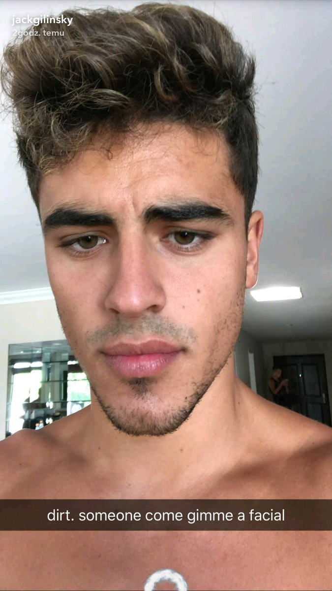 wariatgilinsky's tweet photo. widzieliście to? boże widzicie go? czy jest coś piękniejszego na świecie matko boska https://t.co/kvPfuMgMj9