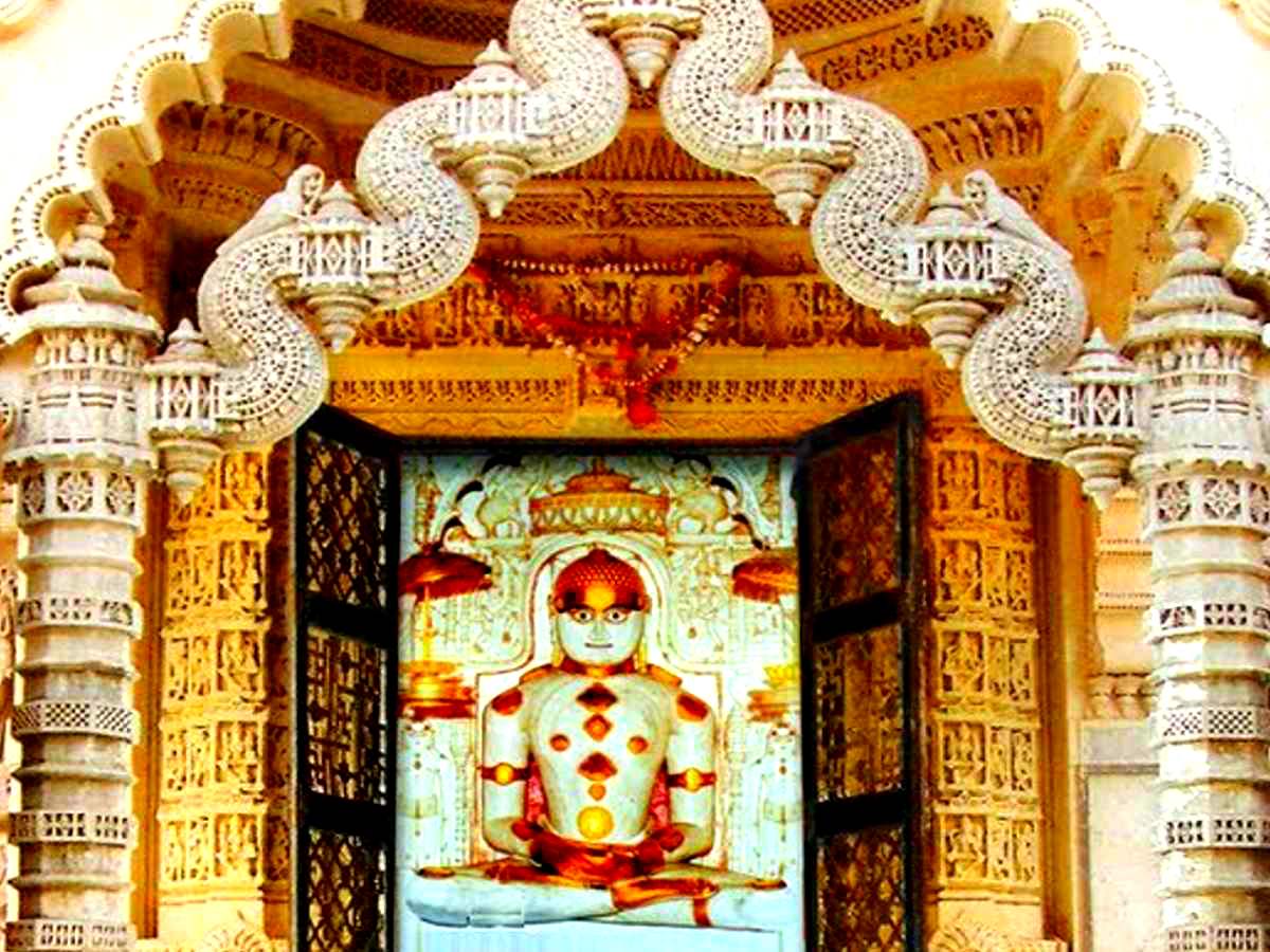 shatrunjayapp's tweet photo. 🙏🙏🙏🙏✊ JAY JINENDRA✊🙏🙏🙏🙏https://t.co/hjzVPyUh1x…
This app is designed to walk with you as you climb the 3400 steps to the top and touat you https://t.co/b9nPyFWttx