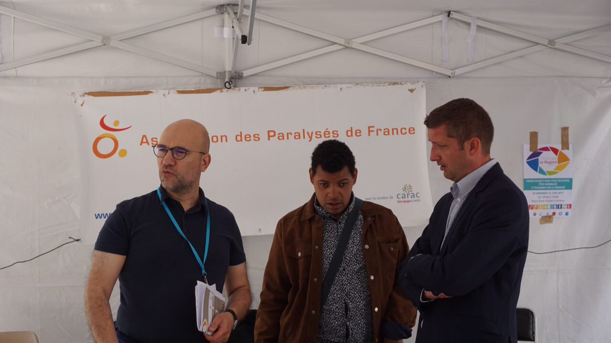 "À l'Assemblée, je souhaite travailler sur l'inclusion des personnes en situation de handicap." <a href="/NDumont_2017/">Nicolas Dumont</a> #circo8001