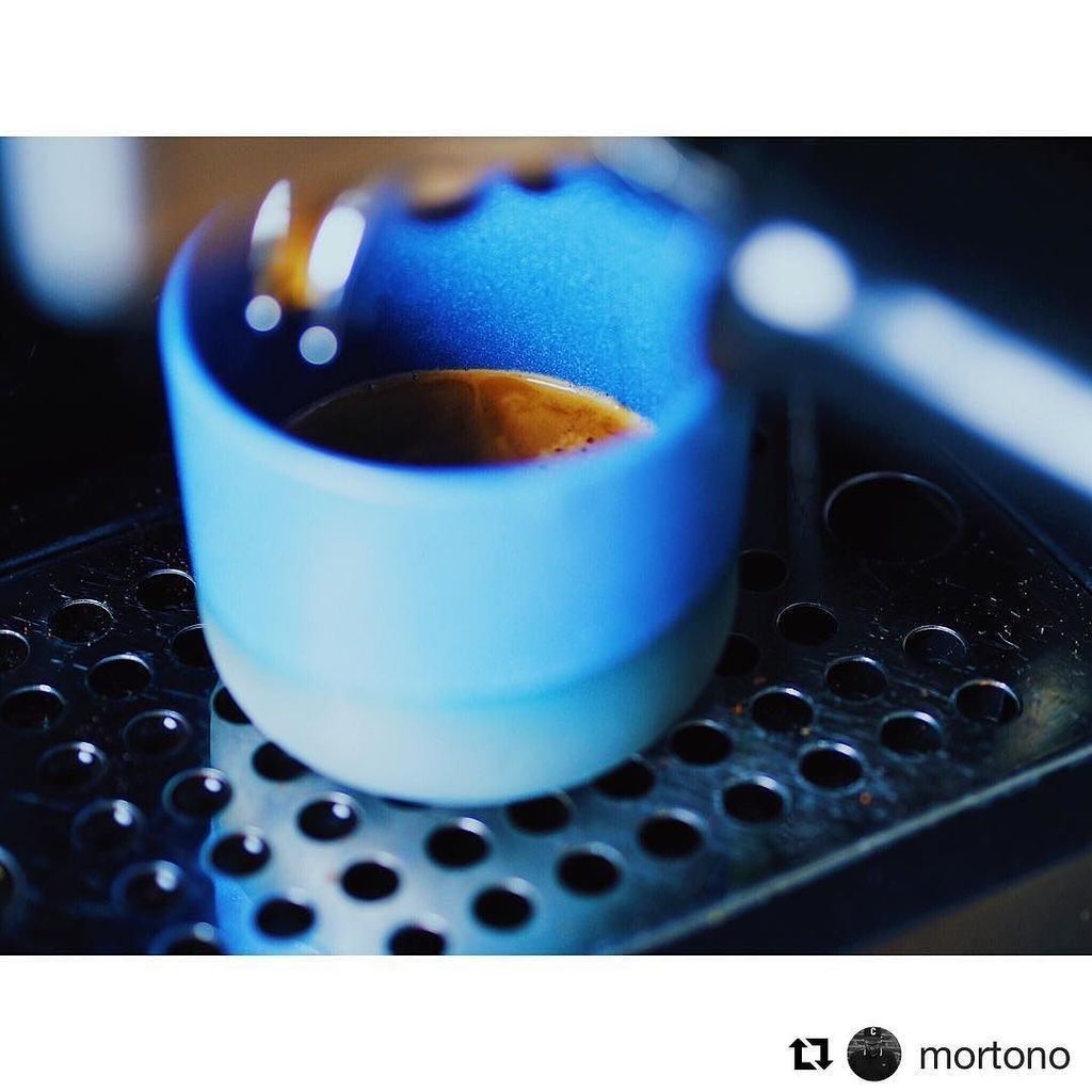 coffee_circle's tweet photo. Start your day right! 🚀

#Repost @mortono ・・・
Espresso Yirga Santos from @coffeecircle 👌🏼☕️ •
•
•
•
#thirdwavecoff… https://t.co/eovkfSfeQP https://t.co/3h6jbROji9