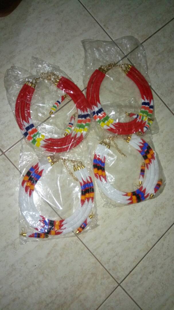 Perrie054's tweet image. Amazing necklace..

  Shop now @Ladies Market