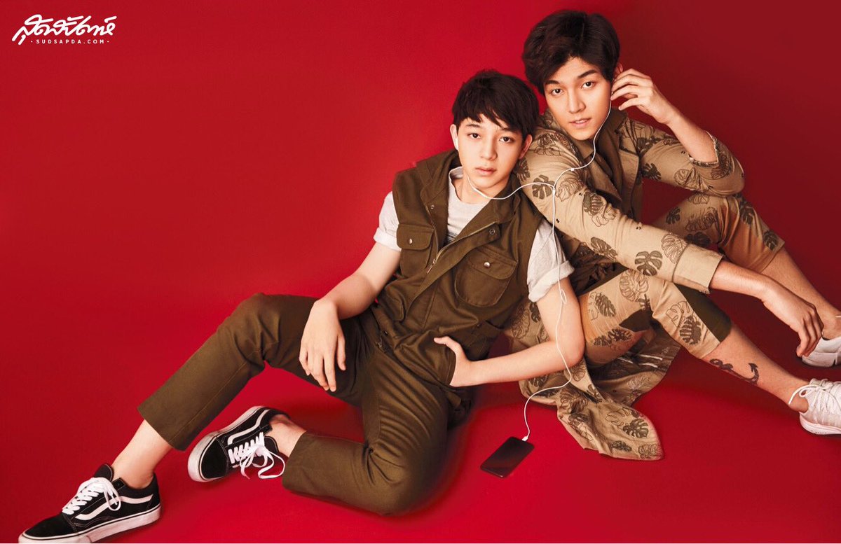 motive_village's tweet photo. พา #ก็อตบาส หรือ #หมอป่าวาโย เดือนเกี้ยวเดือน เดอะ ซีรีส์ มาชวนจิ้นอินกันในนิตยสาร สุดสัปดาห์ #2Moonstheseries #สุดสัปดาห์16มิย60
#sudsapda https://t.co/bAabS4DzN9