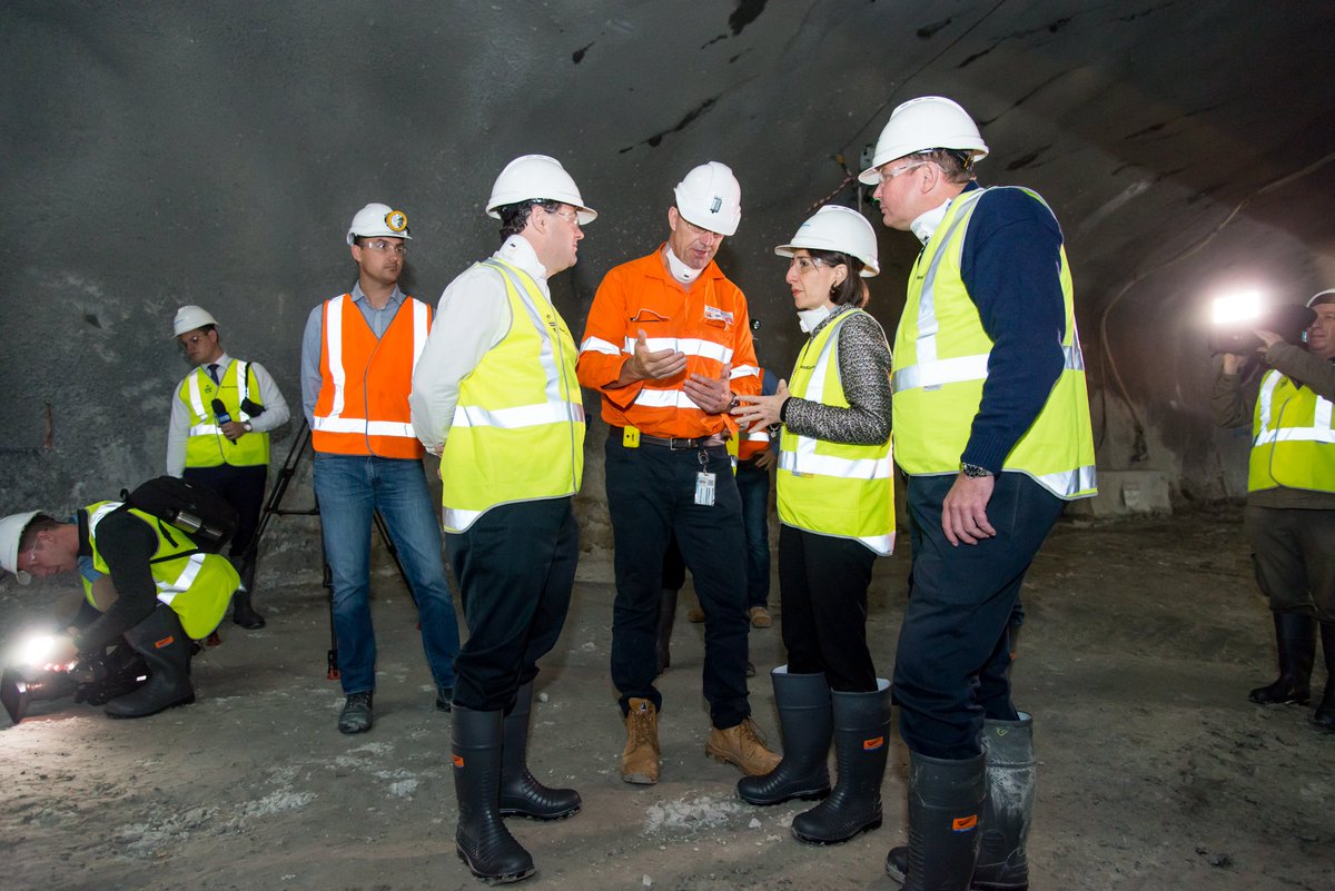stuartayresmp's tweet photo. @GladysB and I went underground today to see the massive progress on New M4. Tunneling more than 50% complete and six new lanes open in 2019 https://t.co/gKAk4Effz2