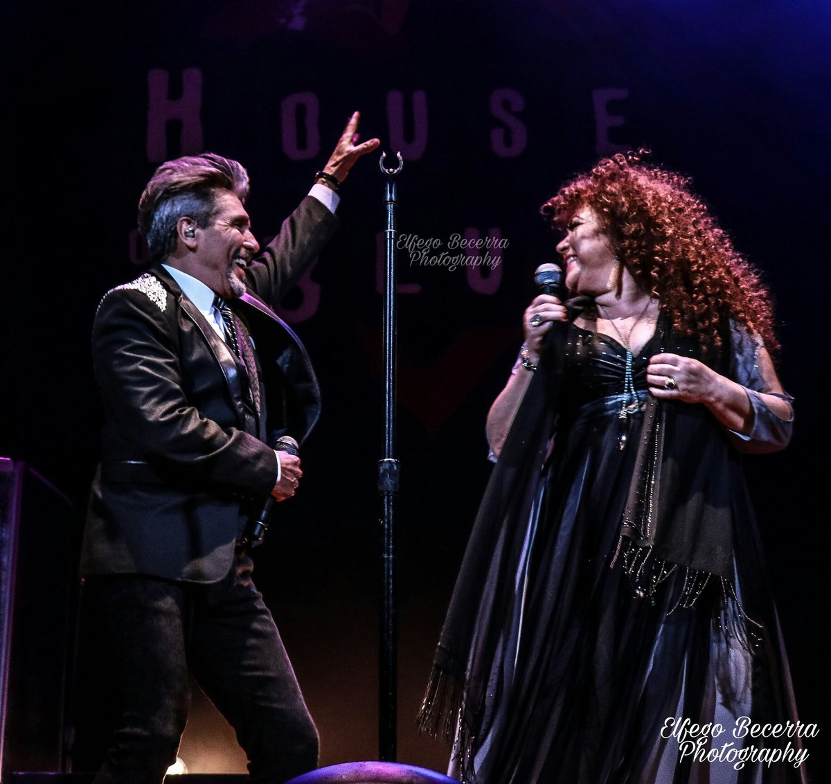 R3venta2's tweet photo. @amandamiguels  y @DiegoVerdaguer llenaron de recuerdos y muy buena musica en @HOBSanDiego https://t.co/I9WWk3sNAr