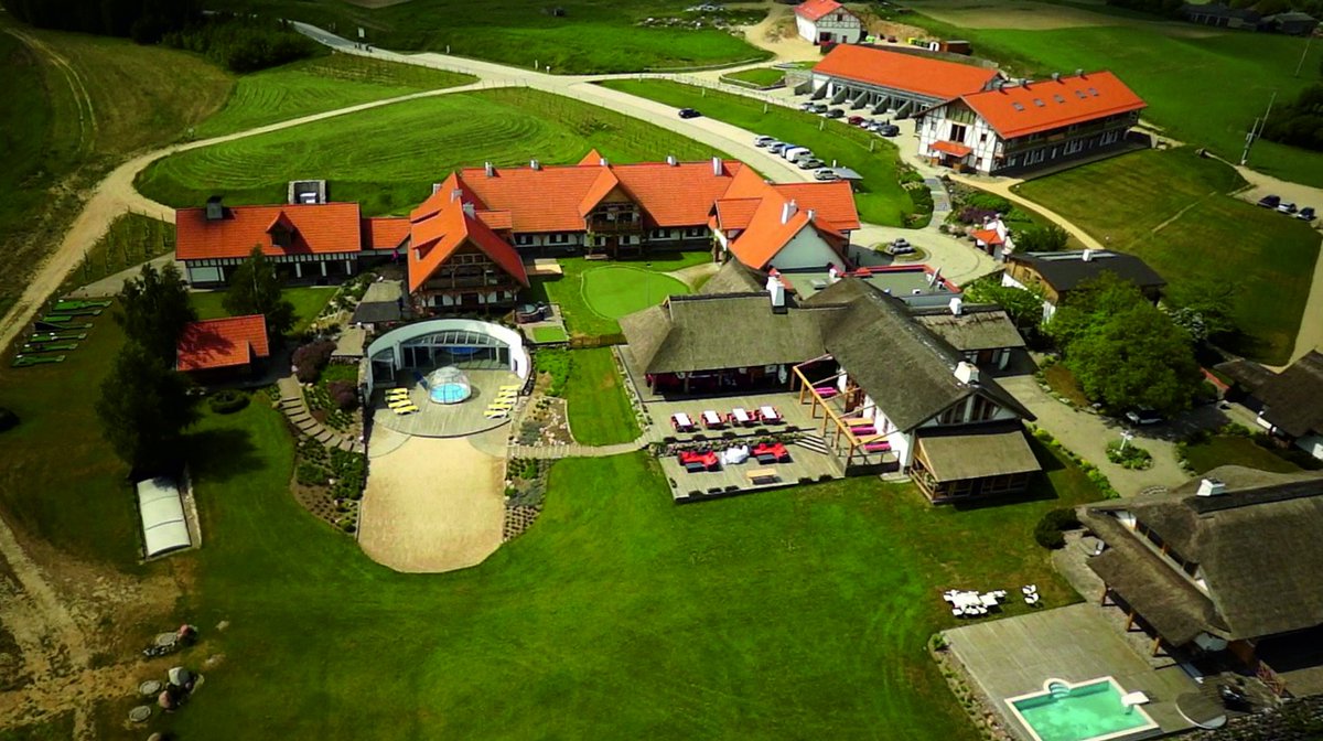 Gleboczek_Hotel's tweet photo. Jak Wam mija długi weekend? Wybraliście błogi relaks, czy aktywny wypoczynek?
#weekendspa #weekendowyrelaks #chillout #długiweekend https://t.co/x01qH9ajb9