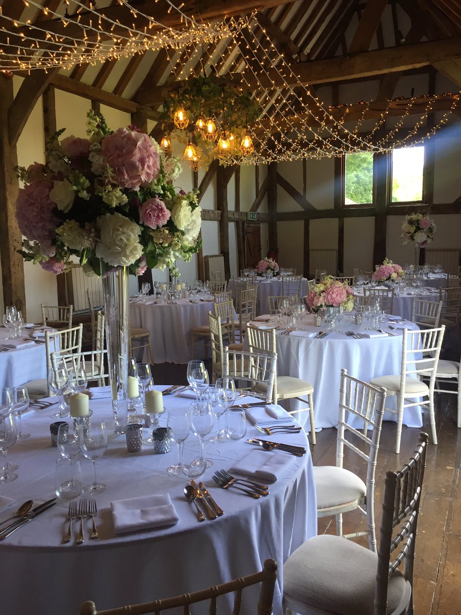 Caper & Berry at Loseley Park tweet media