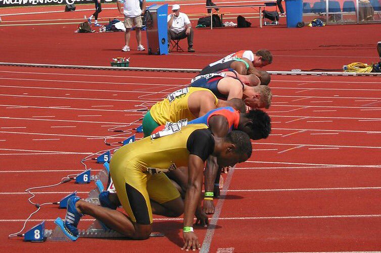 BronnieFansUK's tweet image. Scenes of Brondogs in the starting blocks ready for @BronnieMusic #RejexTour pre-sale tickets TONIGHT! 😜💕🤞🏻#whosready #bronnie @alstarmusic